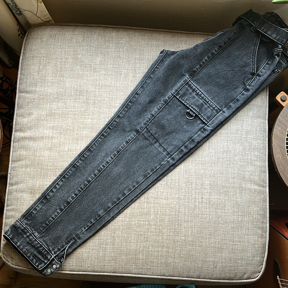 Pretty Little Things Black Utility Cargo Pants - Picture 7 of 7
